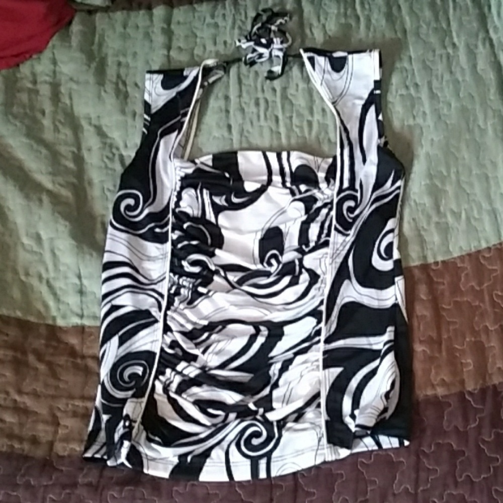 Women's sleeveless top